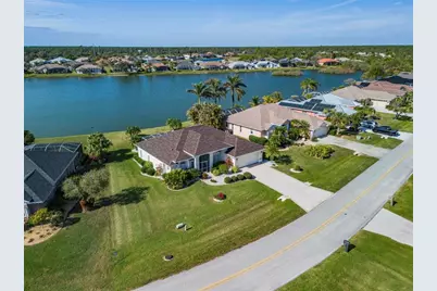 12942 SW Kingsway Circle, Lake Suzy, FL 34269 - Photo 3