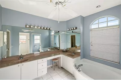 12942 SW Kingsway Circle, Lake Suzy, FL 34269 - Photo 23