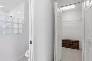 15153 Oxford Cove, Fort Myers, FL 33919 - Photo 27