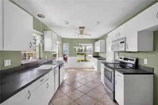 1803 Ashley Dr, Venice, FL 34292 - Photo 13