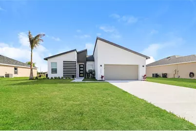 1055 Desmoines Lane, Poinciana, FL 34759 - Photo 1