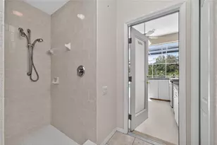 1009 Beach St, Port Charlotte, FL 33953 - Photo 23