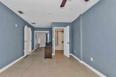 923 Linnaen Terrace NW, Port Charlotte, FL 33948 - Photo 15