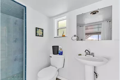 923 Linnaen Terrace NW, Port Charlotte, FL 33948 - Photo 25