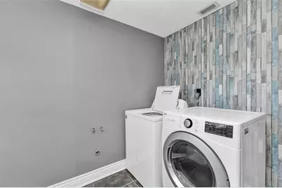 923 Linnaen Terrace NW, Port Charlotte, FL 33948 - Photo 27