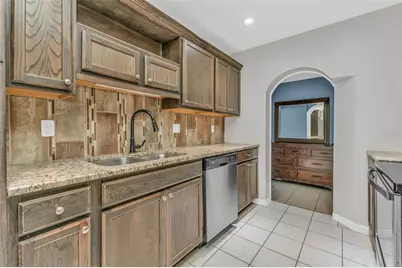 923 Linnaen Terrace NW, Port Charlotte, FL 33948 - Photo 7