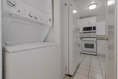 9150 Fontainebleau Blvd, Miami, FL 33174 - Photo 13