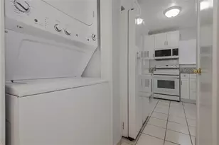 9150 Fontainebleau Blvd, Miami, FL 33174 - Photo 13