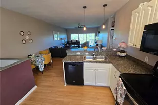 3919 Cape Haze Dr, Rotonda West, FL 33947 - Photo 13