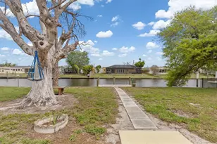 775 Palmetto Dr, Port Charlotte, FL 33952 - Photo 27