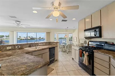 109 W Tarpon Boulevard NW, Port Charlotte, FL 33952 - Photo 27