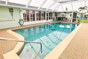 392 E Tarpon Blvd NW, Port Charlotte, FL 33952 - Photo 5