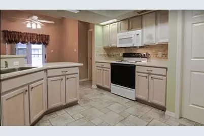 6032 Magpie Drive, Lakeland, FL 33809 - Photo 5