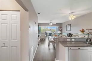 19385 Water Oak Dr, Port Charlotte, FL 33948 - Photo 9