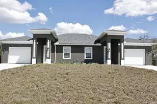 723 Ivan Ave S, Lehigh Acres, FL 33973 - Photo 3