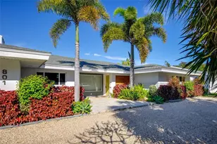 801 Pinellas Point Dr S, Saint Petersburg, FL 33705 - Photo 25