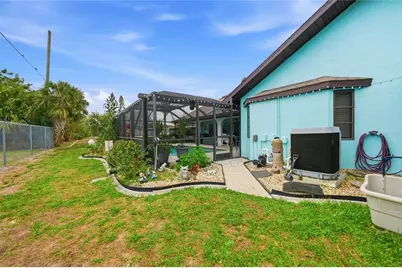 19326 Edgewater Drive, Port Charlotte, FL 33948 - Photo 25