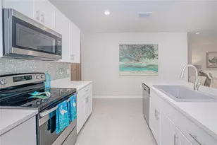 25365 E Lenox Cir, Punta Gorda, FL 33950 - Photo 9