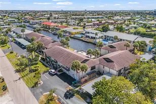 3935 Country Club Blvd, Cape Coral, FL 33904 - Photo 27