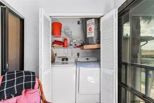 3935 Country Club Blvd, Cape Coral, FL 33904 - Photo 23