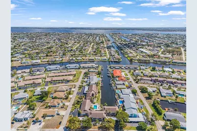 3935 Country Club Boulevard #17, Cape Coral, FL 33904 - Photo 29