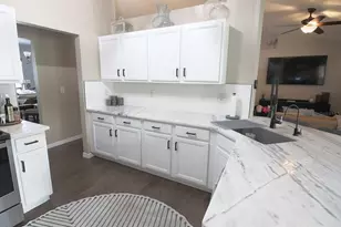 2134 Johannesberg Rd, North Port, FL 34288 - Photo 13