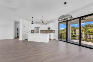 18514 Ashcroft Cir, Port Charlotte, FL 33948 - Photo 5