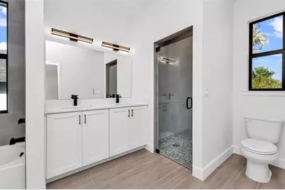 18514 Ashcroft Circle, Port Charlotte, FL 33948 - Photo 13