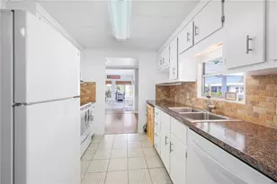 2100 Kings Hwy, Port Charlotte, FL 33980 - Photo 17