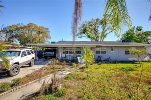 2405 21st Ave W, Bradenton, FL 34205 - Photo 1