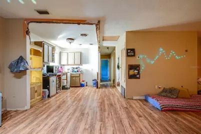 2405 21st Avenue W, Bradenton, FL 34205 - Photo 3