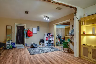 2405 21st Avenue W, Bradenton, FL 34205 - Photo 5