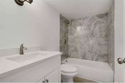 2366 E Mall Drive #101, Fort Myers, FL 33901 - Photo 11