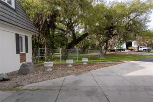 4610 Hidden River Rd, Sarasota, FL 34240 - Photo 15