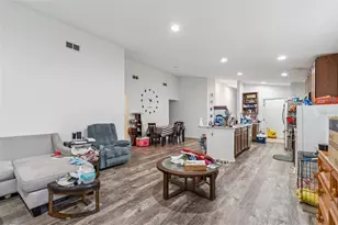 206 Lake Mariana Pl, Auburndale, FL 33823 - Photo 7