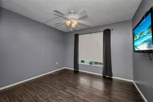 2437 Harbor Blvd, Port Charlotte, FL 33952 - Photo 33