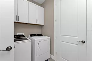 2117 Laurifolia Ct, North Port, FL 34289 - Photo 35