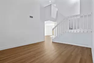 1013 Country Club Blvd, Cape Coral, FL 33990 - Photo 11