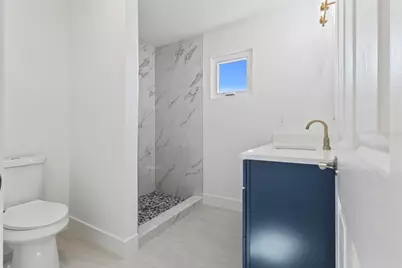 1013 Country Club Boulevard #1101, Cape Coral, FL 33990 - Photo 15