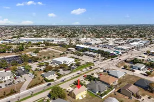 1013 Country Club Blvd, Cape Coral, FL 33990 - Photo 53