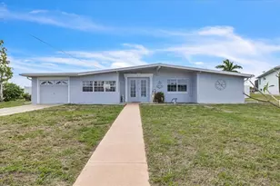 137 Poinsettia Cir NE, Port Charlotte, FL 33952 - Photo 1