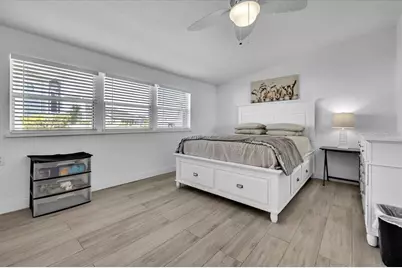 137 Poinsettia Circle NE, Port Charlotte, FL 33952 - Photo 13