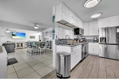 137 Poinsettia Circle NE, Port Charlotte, FL 33952 - Photo 9