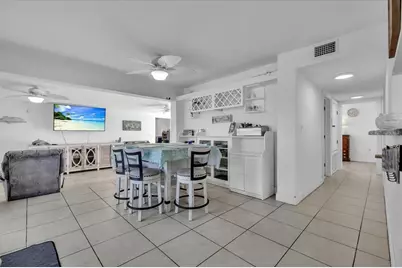 137 Poinsettia Circle NE, Port Charlotte, FL 33952 - Photo 7