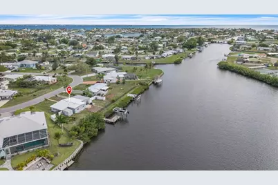 137 Poinsettia Circle NE, Port Charlotte, FL 33952 - Photo 31