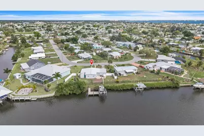 137 Poinsettia Circle NE, Port Charlotte, FL 33952 - Photo 29