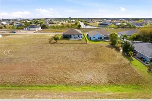 217 NW 20th Ave, Cape Coral, FL 33993 - Photo 3