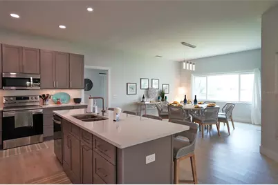 204 Carriage House Lane #204, Nokomis, FL 34275 - Photo 17