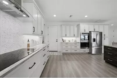 2750 W Marion Avenue, Punta Gorda, FL 33950 - Photo 13