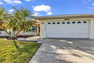 18939 Ayrshire Cir, Port Charlotte, FL 33948 - Photo 45